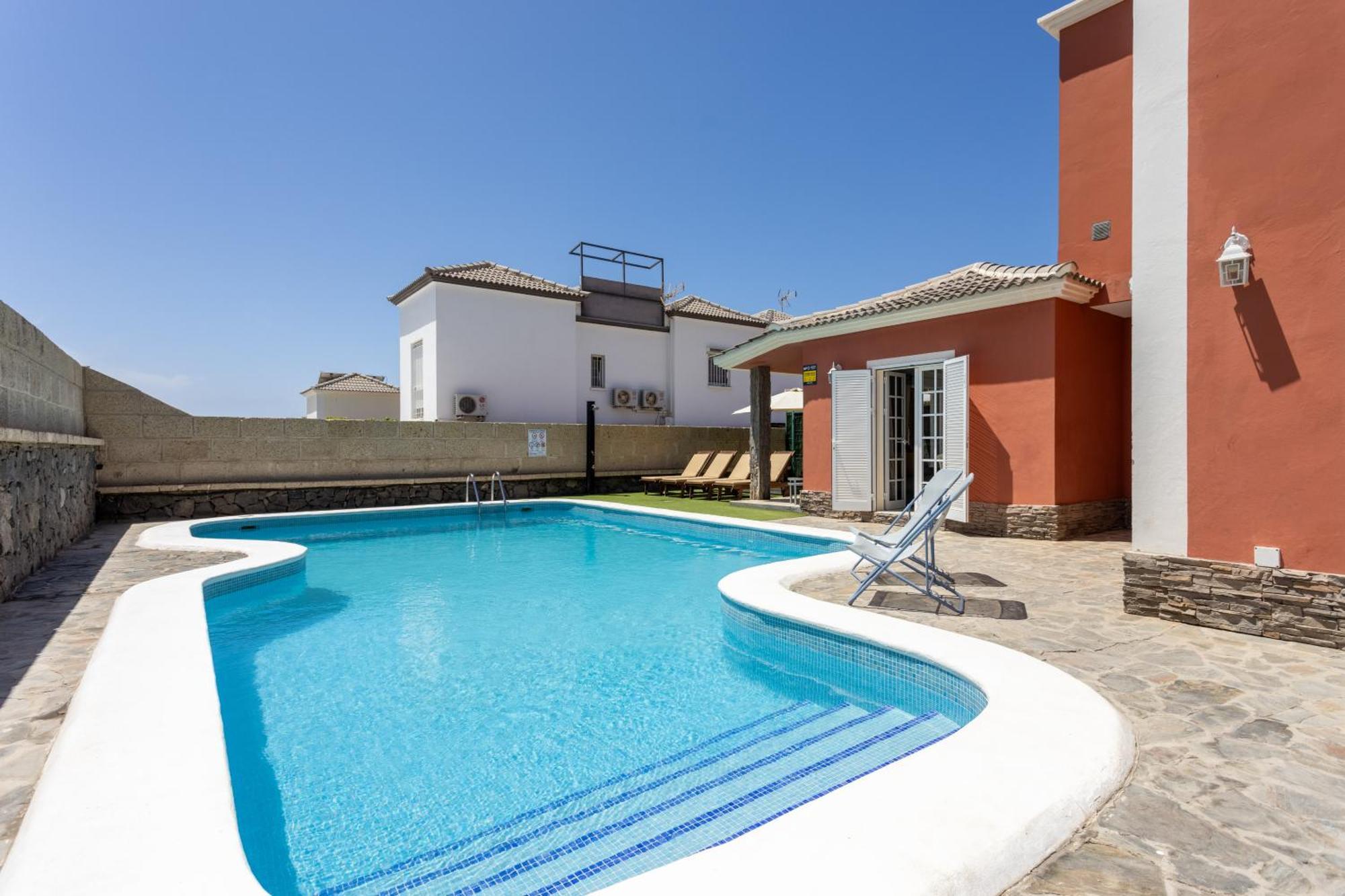 Villa Chloe Costa Adeje Tenerifesummervillas Giant Private Pool 11 Meters Long 외부 사진