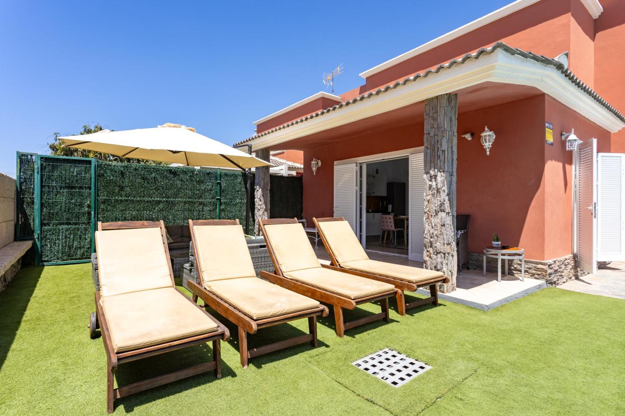 Villa Chloe Costa Adeje Tenerifesummervillas Giant Private Pool 11 Meters Long 외부 사진